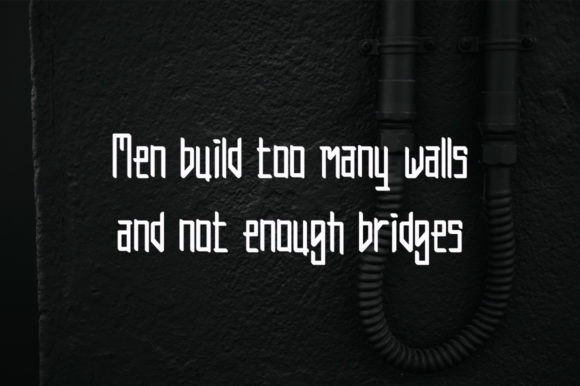 Black Wall Font - Preview 2