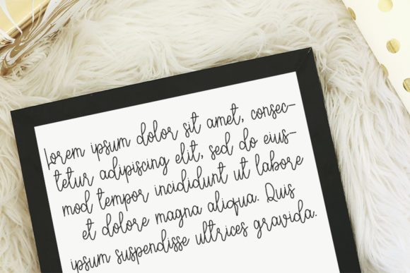 Beautiful Valentine Font - Preview 3