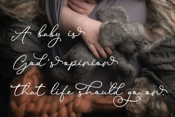 Silagus Font PNG with transparent background - Preview 1