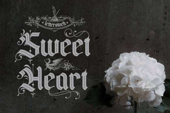 Black Valentine Font - Preview 2