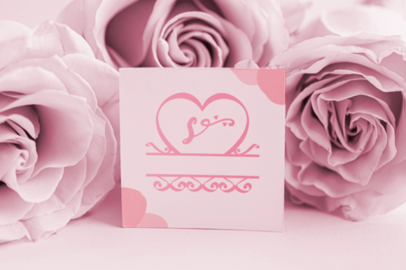 Love Pendant Monogram Font PNG with transparent background - Preview 1
