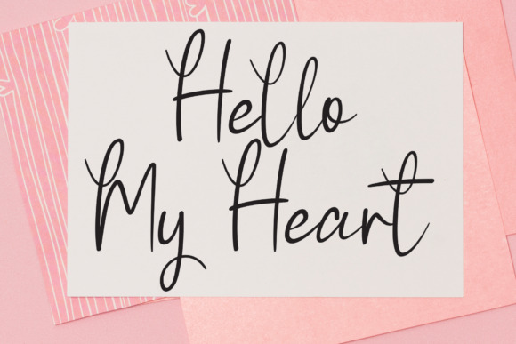 Butterfly Font - Preview 3