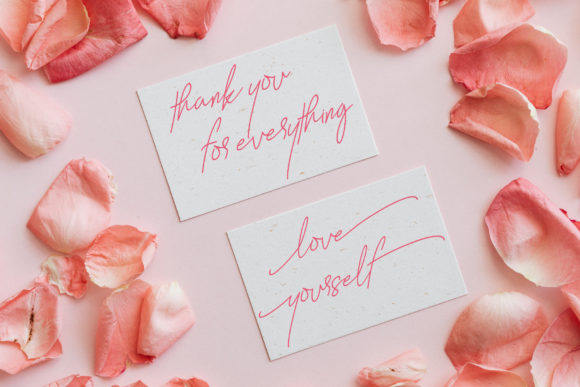 Everylove Font - Preview 1