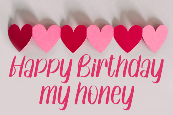 Butterflies Font - Preview 1