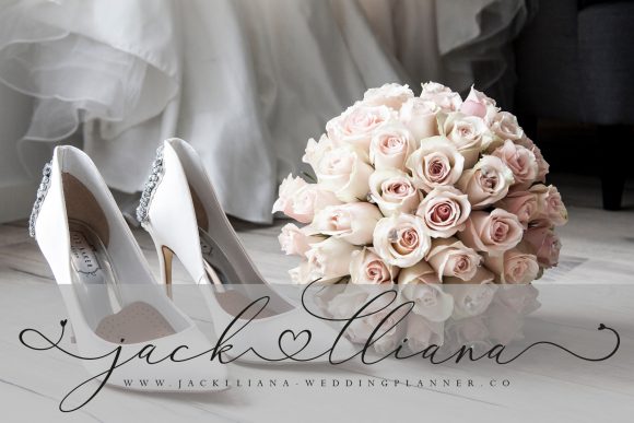 Arthalia Font - Preview 3