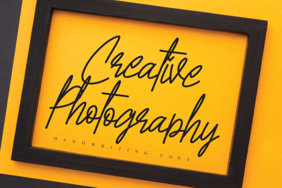 Adorable Signature Font - Preview 1