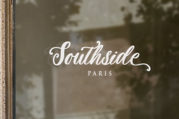 Blackbird Font - Preview 3