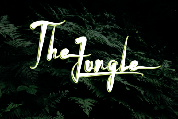 Butterfly Font - Preview 1