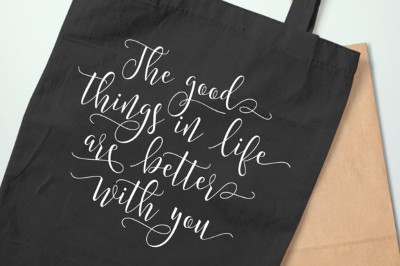 Amberlight Font - Preview 5