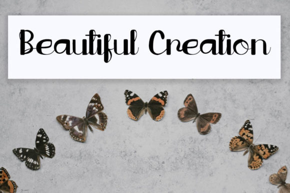 Butterfly Font - Preview 1