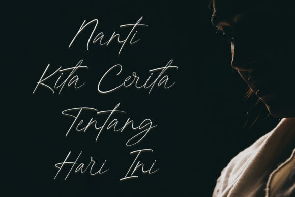 Kingston Signature Font - Preview 5