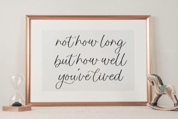 Madelita Font PNG with transparent background - Preview 2