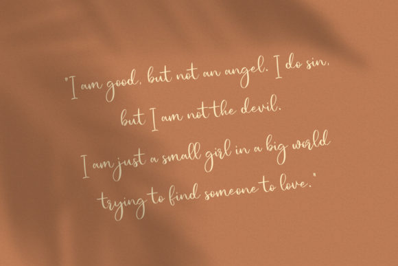 Mylofist Font PNG with transparent background - Preview 1
