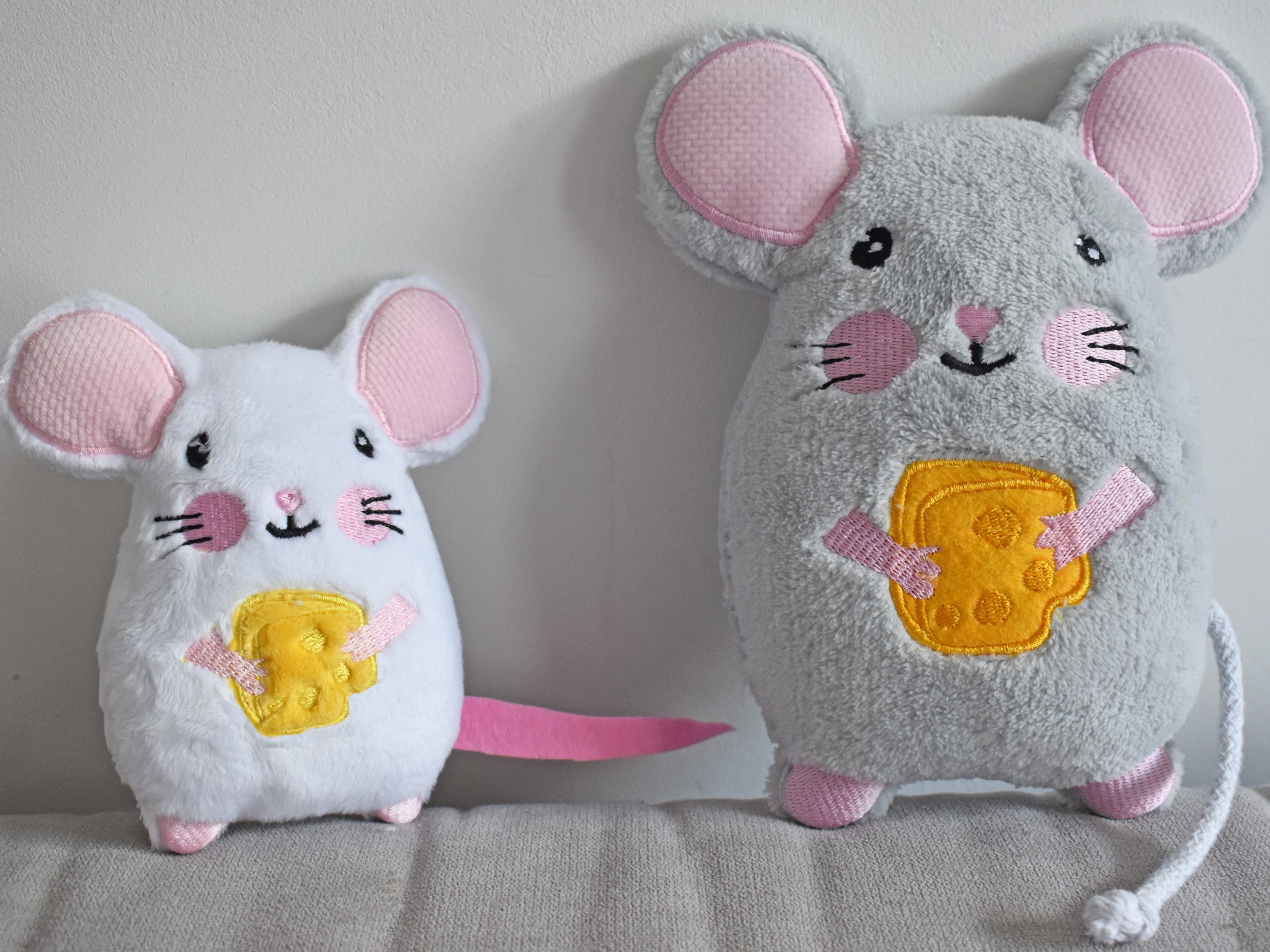 Mouse Stuffie ITH