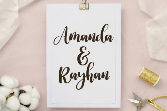 Amanda Font - Preview 2