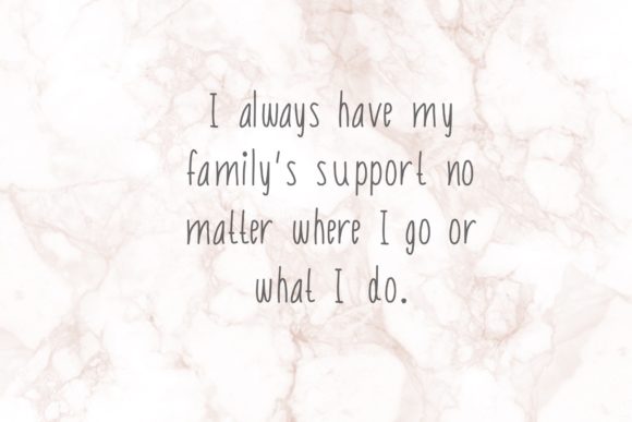 Happy Family Font - Preview 4