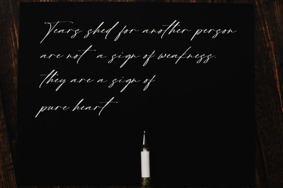 Kinda Housten Font - Preview 4