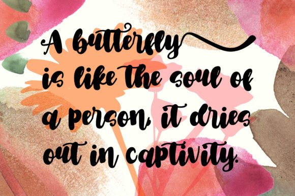 Butterflies Font - Preview 1