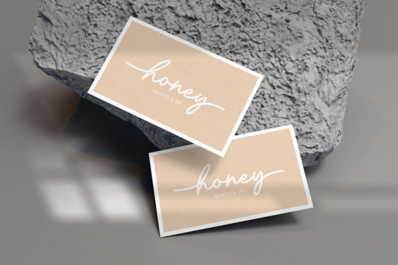 Holiday Font - Preview 4