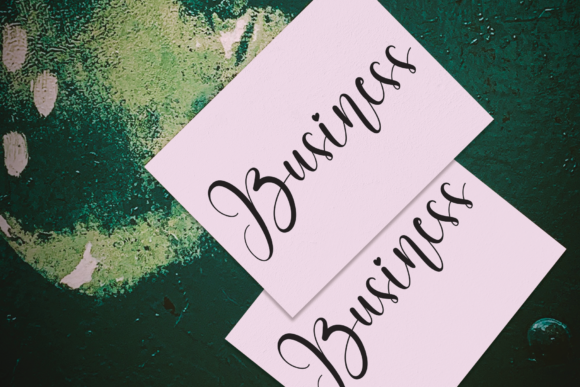 Aromatic Font - Preview 1