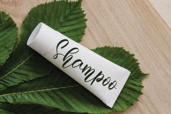 Hello Signature Font - Preview 1