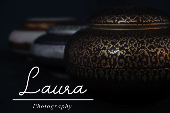 Antique Font - Preview 1