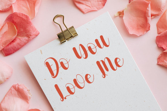 Darling Font - Preview 1