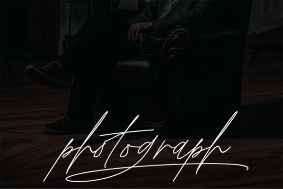 Rosebondy Font font preview - 6