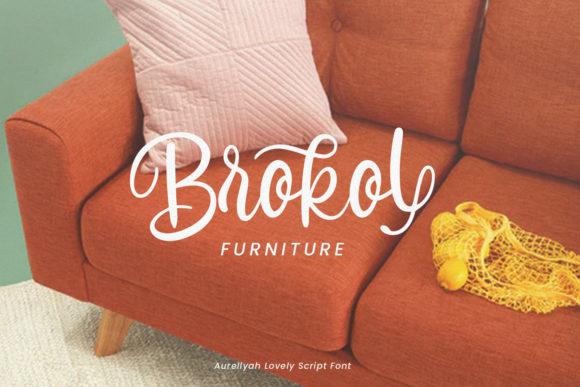 Aurellyah Script Font - Preview 4