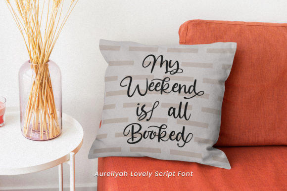 Aurellyah Script Font - Preview 5