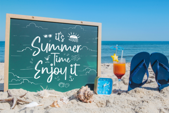 Blue Season Font - Preview 6