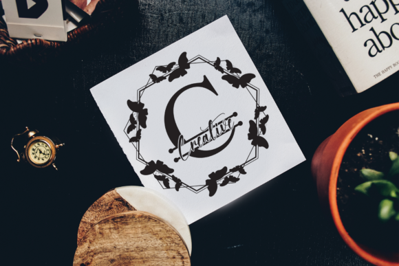 Butterflies Font - Preview 4