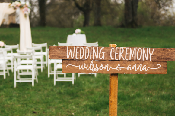 Bride and Groom Font - Preview 4