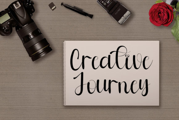 Creative Signature Font - Preview 4
