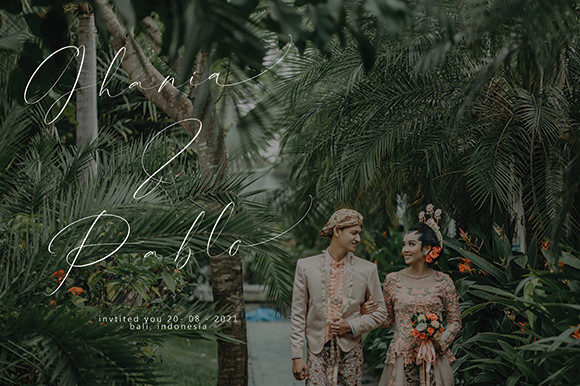Malirra Font font preview - 2