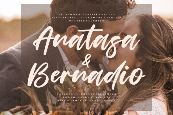 Charming Holiday Font - Preview 3