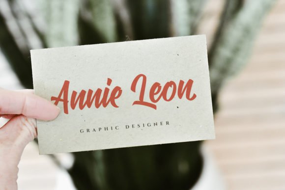 Chamberton Font - Preview 1