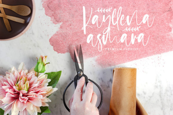 Saturday Crush Font font preview - 6