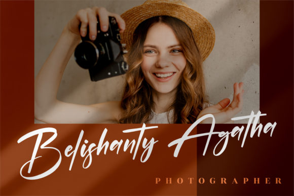 Deligante Smithasa Font PNG with transparent background - Preview 2