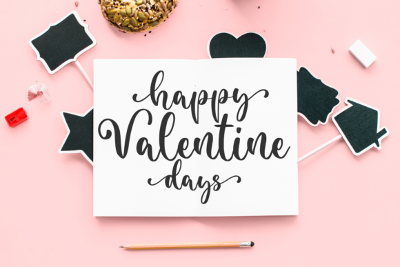 Happy Monday Font - Preview 2