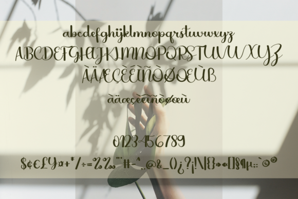 Christmas Vintage Font - Preview 4