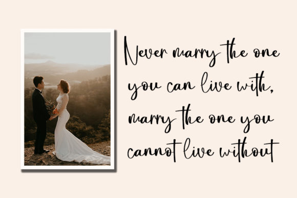 Honeymoon Signature Font - Preview 1