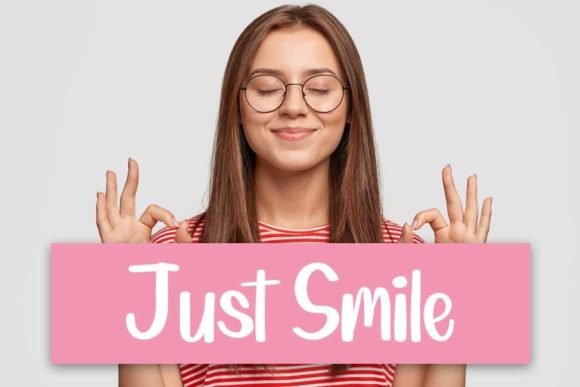 Cute Girl Font - Preview 4