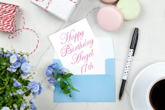 Birthdays Font - Preview 2