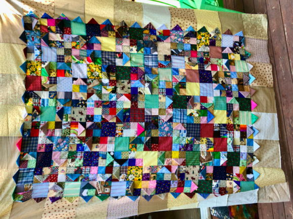 Prairie Points Scrap Quilt
