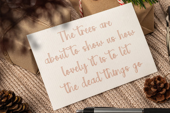 Autumn Garden Font - Preview 1