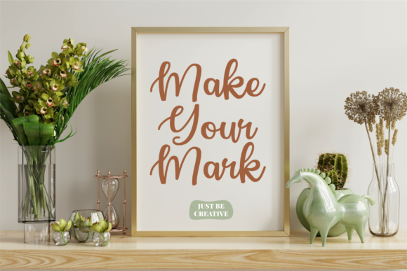 Glamoura Font - Preview 2