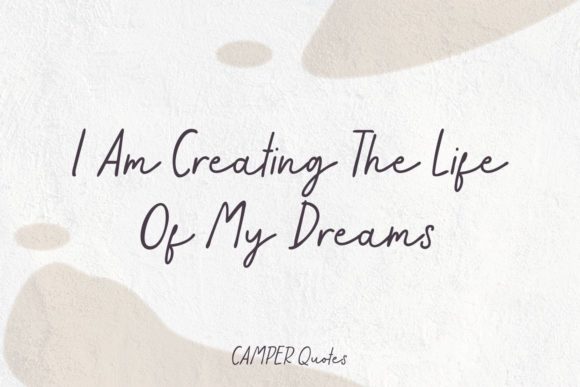 Camper Quotes Font - Preview 4