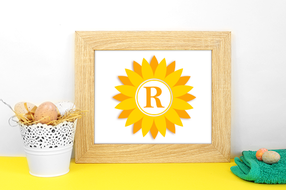 Beautiful Sunflower Font - Preview 1