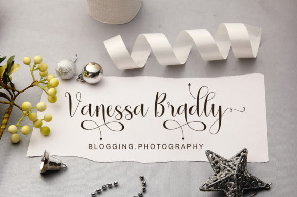 Ayudishia Font - Preview 3